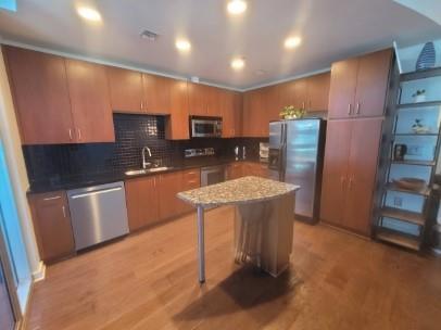 Building Photo - 923 Peachtree St NE