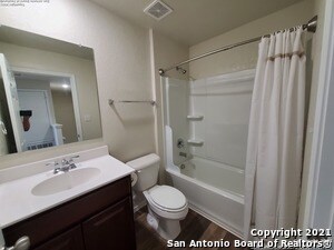 Building Photo - 743 Retama Pass