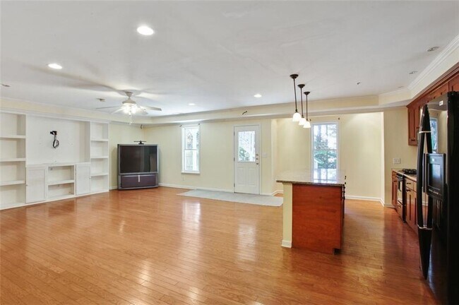 Building Photo - 1601 Tappahannock Trail