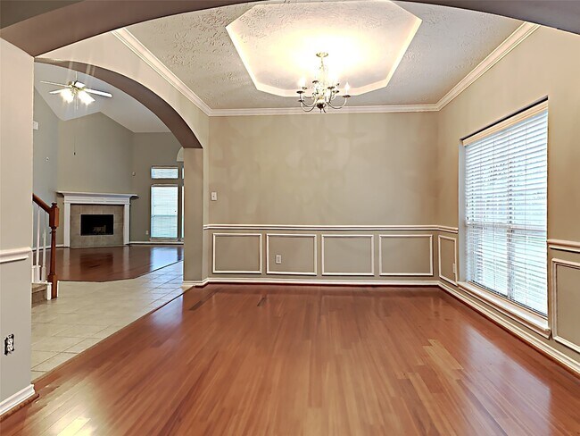 Building Photo - 16539 Mesa Point Dr
