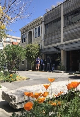 Building Photo - Charming and Sunny Hayes Valley Studio - P...