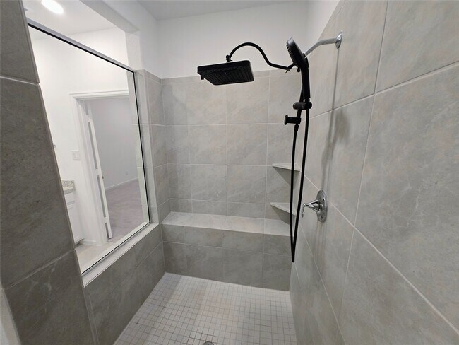 Building Photo - 3632 Richmont Ct