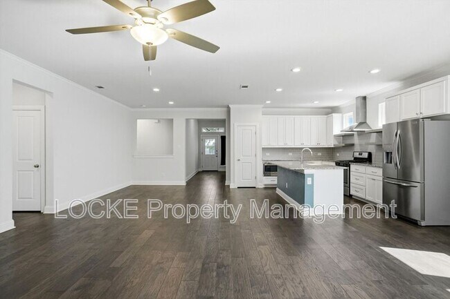 Building Photo - 2809 W Bewick St