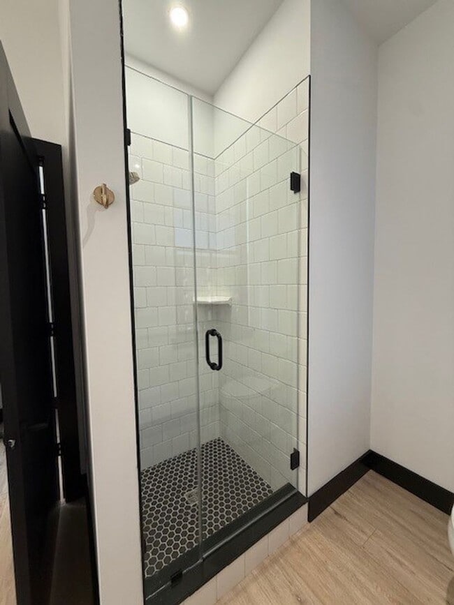 Building Photo - 41 Larry Holmes Dr