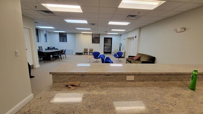 Building Photo - 20 McTernan St