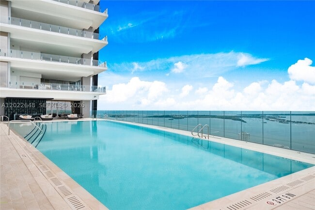 Building Photo - 300 Biscayne Blvd