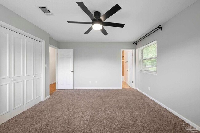 Building Photo - 6269 Confederate Dr