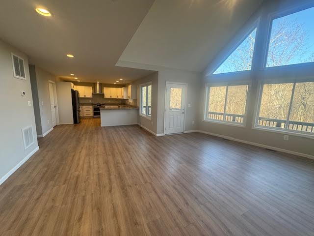 Building Photo - 3-Bed Oasis with Private Beach Access & Modern Upgrades on Black Twig Road!"