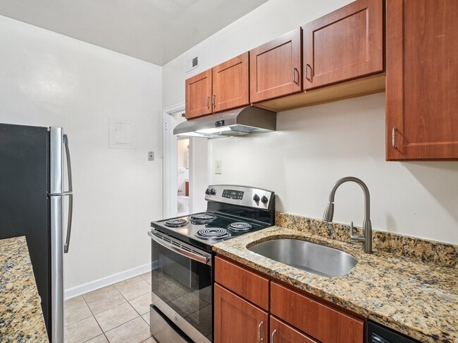 Floorplan - Cameron Court Apartments