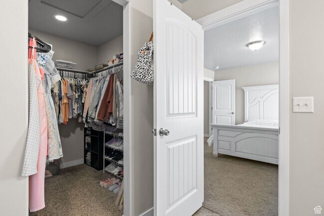 Building Photo - 3 Bedroom Townhome  in Pleasant Grove for Rent!