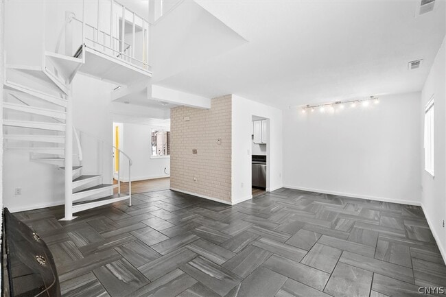 Building Photo - 3754 Helios Ct