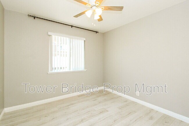 Building Photo - 6606 Raywood Ct
