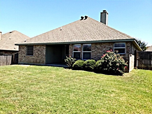 Building Photo - 733 Morgan Dr