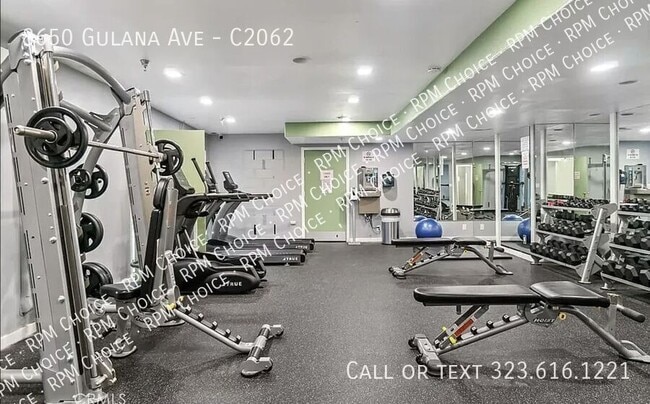 Building Photo - 8650 Gulana Ave