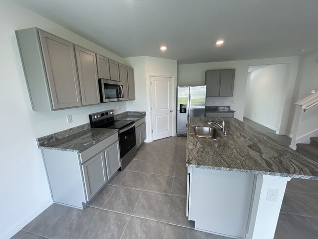 Building Photo - 10438 Quail Grv Wy