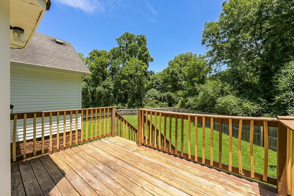 Building Photo - 704 Parrish Point