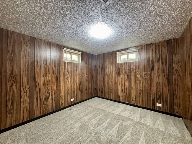 Building Photo - Spacious 4 bedroom home in Westminster! Av...