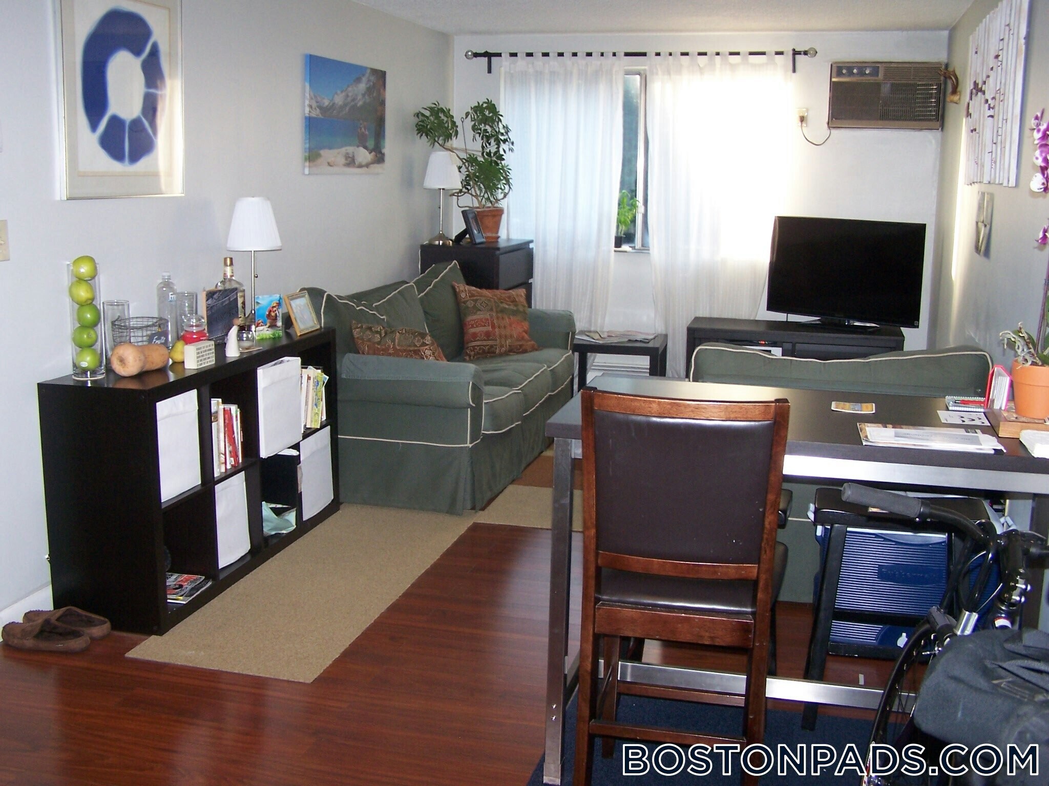 Building Photo - 14 Murdock St