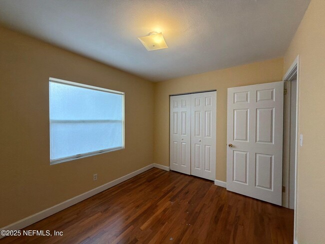 Building Photo - 1359 Stimson St