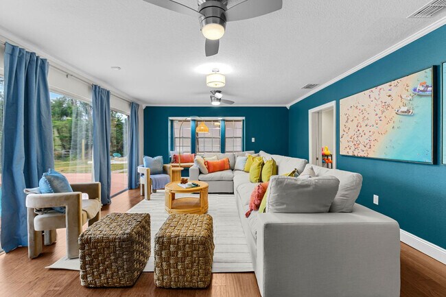 Building Photo - 109 Lake Judy Lee Dr