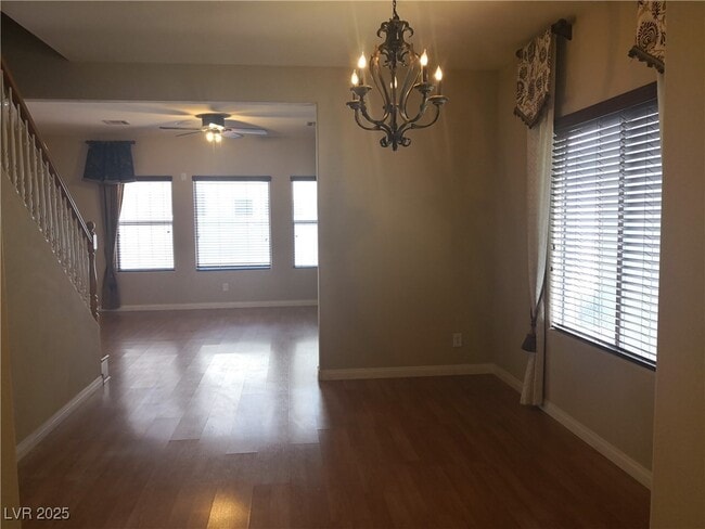 Building Photo - 4952 W Moberly Ave