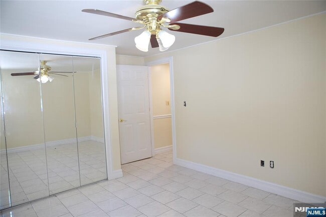 Building Photo - 2A Harvey Ave