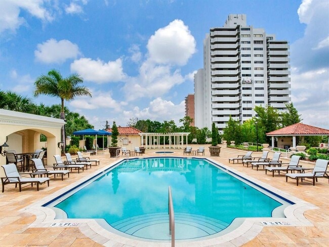 Building Photo - 4201 Bayshore Blvd