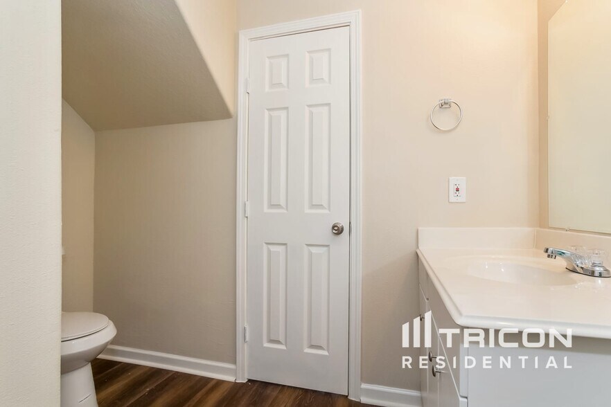 Building Photo - 11727 Abby Ridge Way