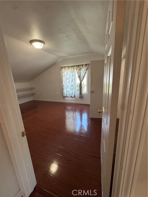 Building Photo - 758 W Longden Ave