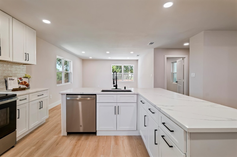 Building Photo - 8500 Gibbs Dr