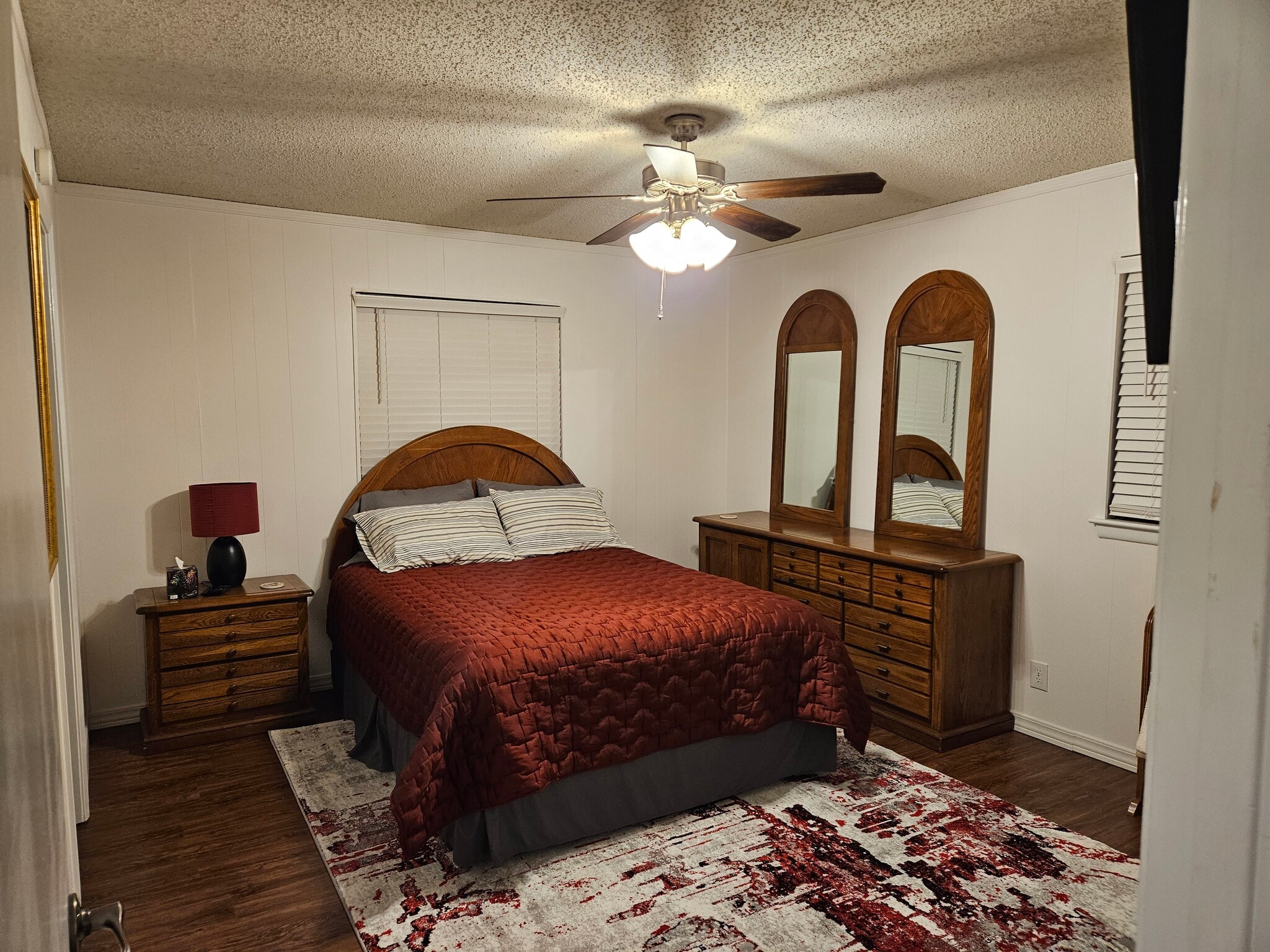 Master Bedroom, Queen - 332 Cheyenne Trl