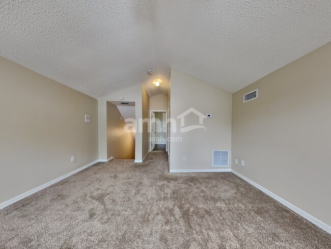 Building Photo - 3634 Meadowgreen Ln