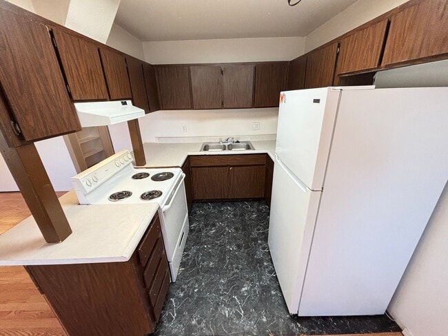 Building Photo - 155 Westminster Way