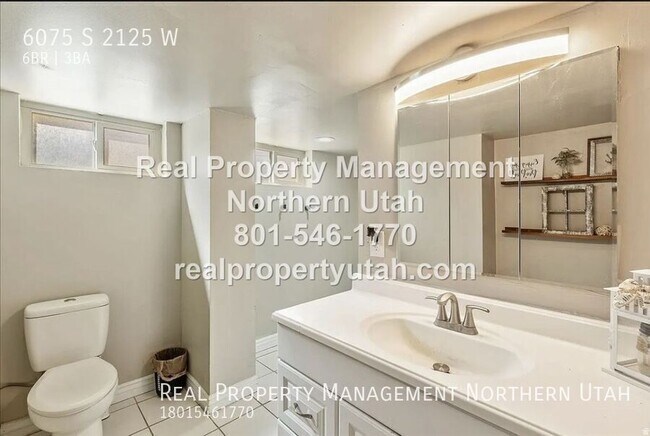 Building Photo - 6075 S 2125 W