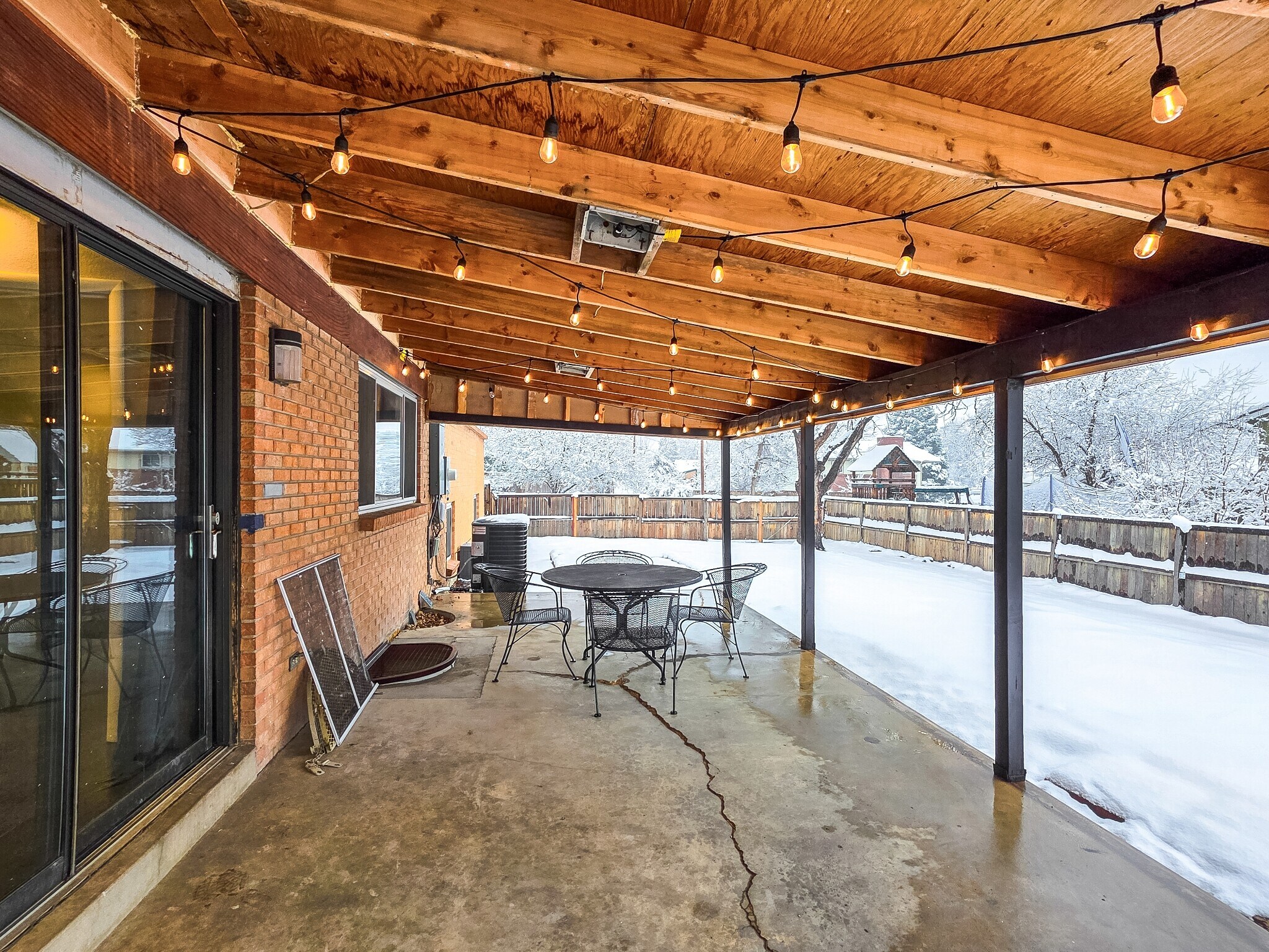 Building Photo - 201 Toledo St