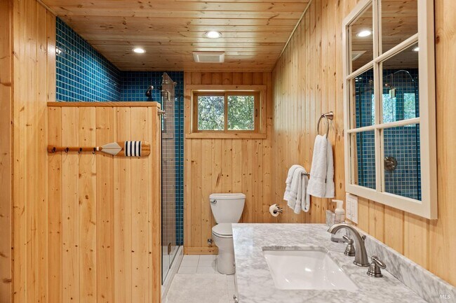 Building Photo - 12732 Sir Francis Drake Blvd