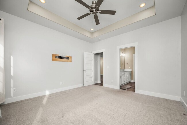 Building Photo - 2160 Welltown Ln