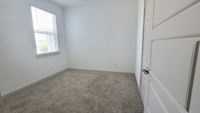 Building Photo - 12518 Colchester Creek Ct