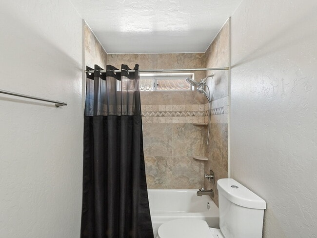 Building Photo - 3535 E Covina St