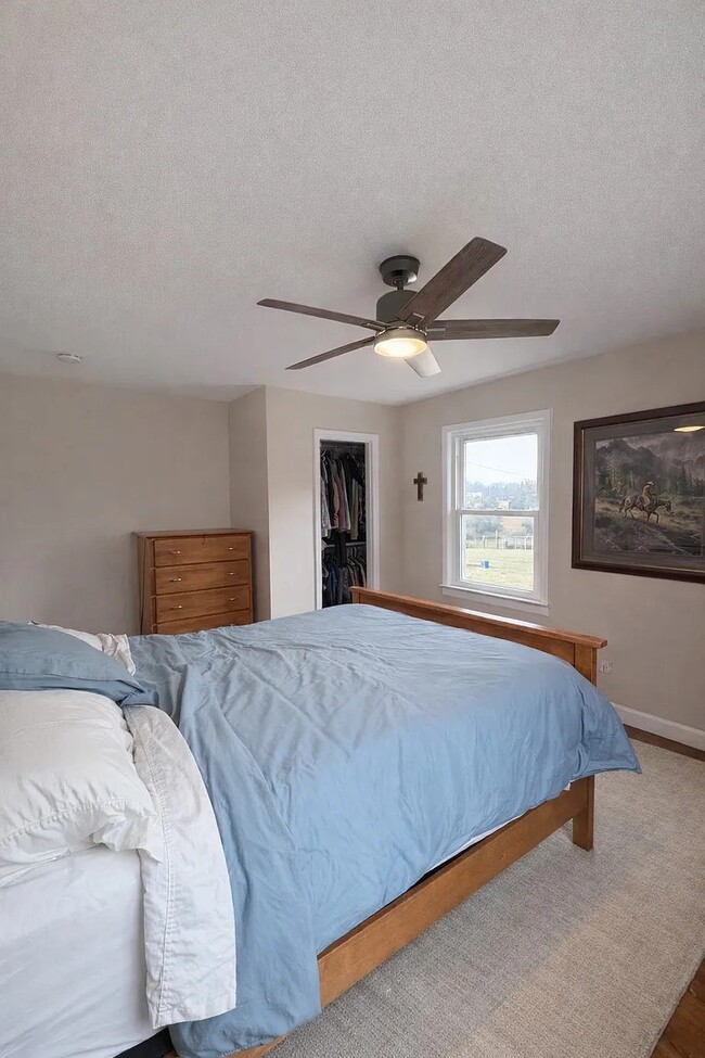 Building Photo - 1679 Culleoka Hwy