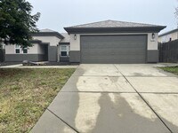 Building Photo - 1751 Barney Ave