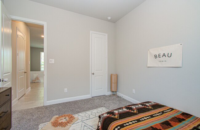 Building Photo - 10442 Eastern Bluestar Dr