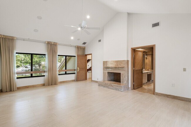 Building Photo - 4140 Sanctuary Ln