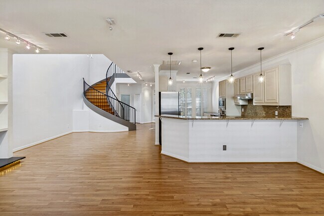 Building Photo - 4309 Tomberra Way