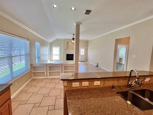 Building Photo - 11712 Summer Brook Ct