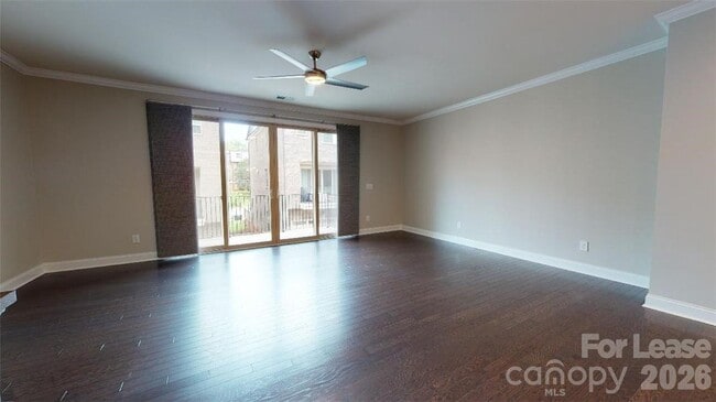 Building Photo - 1220 Madison Towns Ln