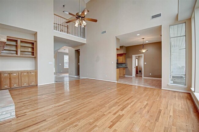Building Photo - 14690 Old Conroe Rd