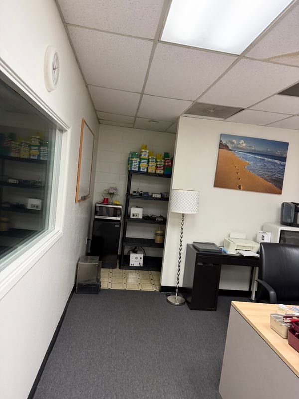 Building Photo - 2530 W Whittier Blvd