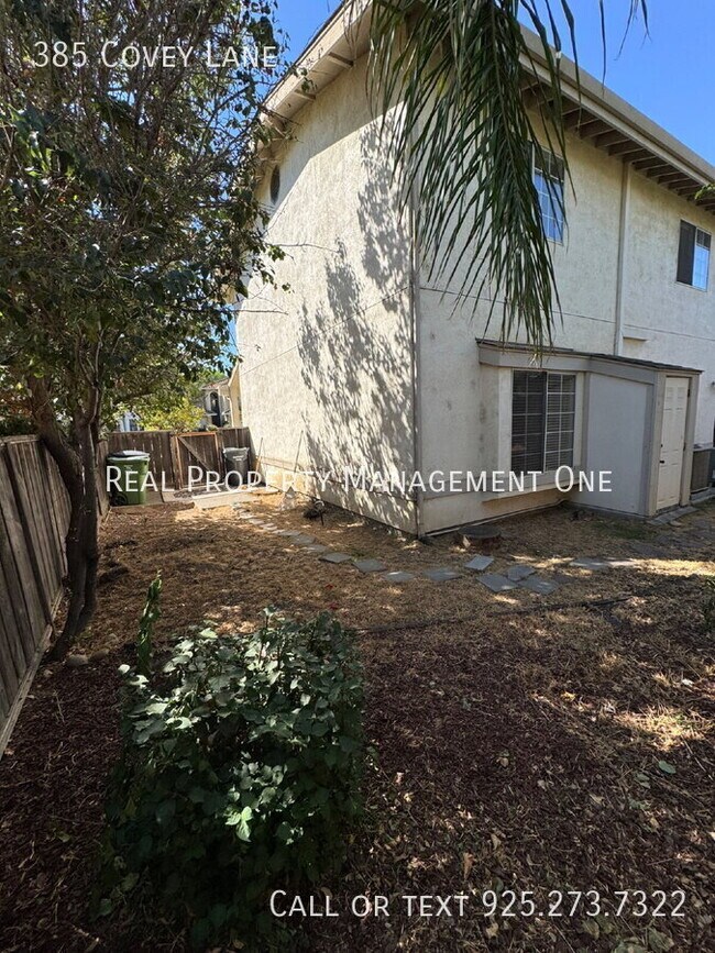 Building Photo - 385 Covey Ln