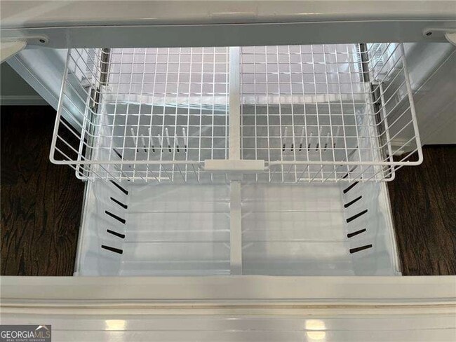 Building Photo - 319 Dexter Dr